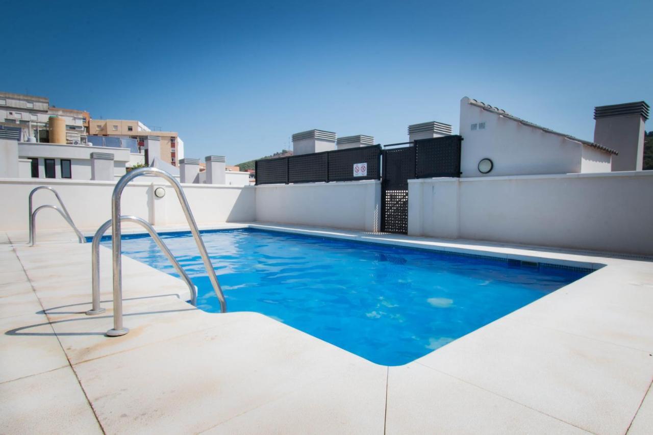 Holidays2Malaga Refino Pool And Parking Málaga Exterior foto